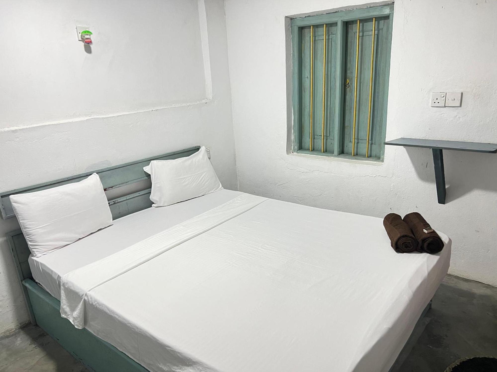 Cactus Arugambay Hostel Arugam Bay Exterior photo